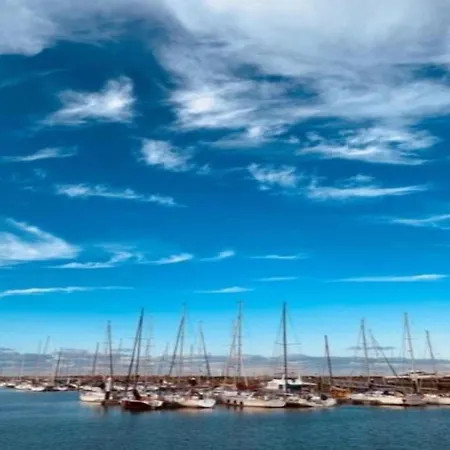 Appartement In By The *