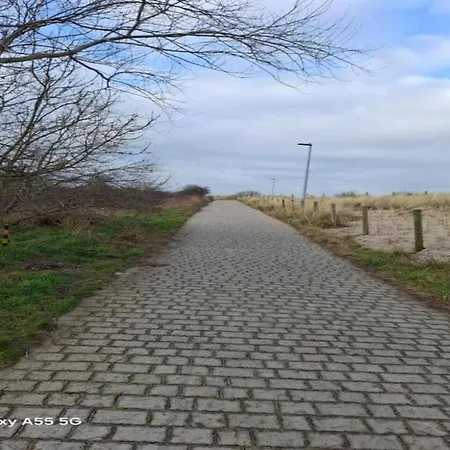 Appartement In By The *