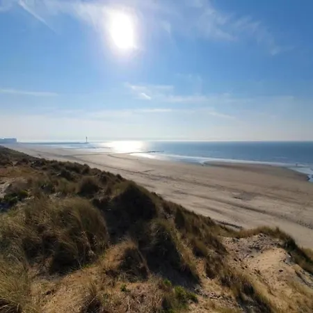 Appartement In By The *