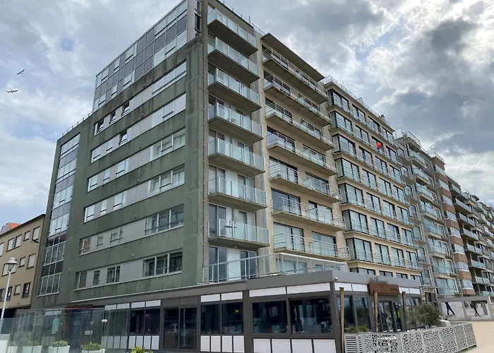 In By The Apartamento